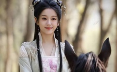 艾秋麻豆剧果冻传媒在线播放